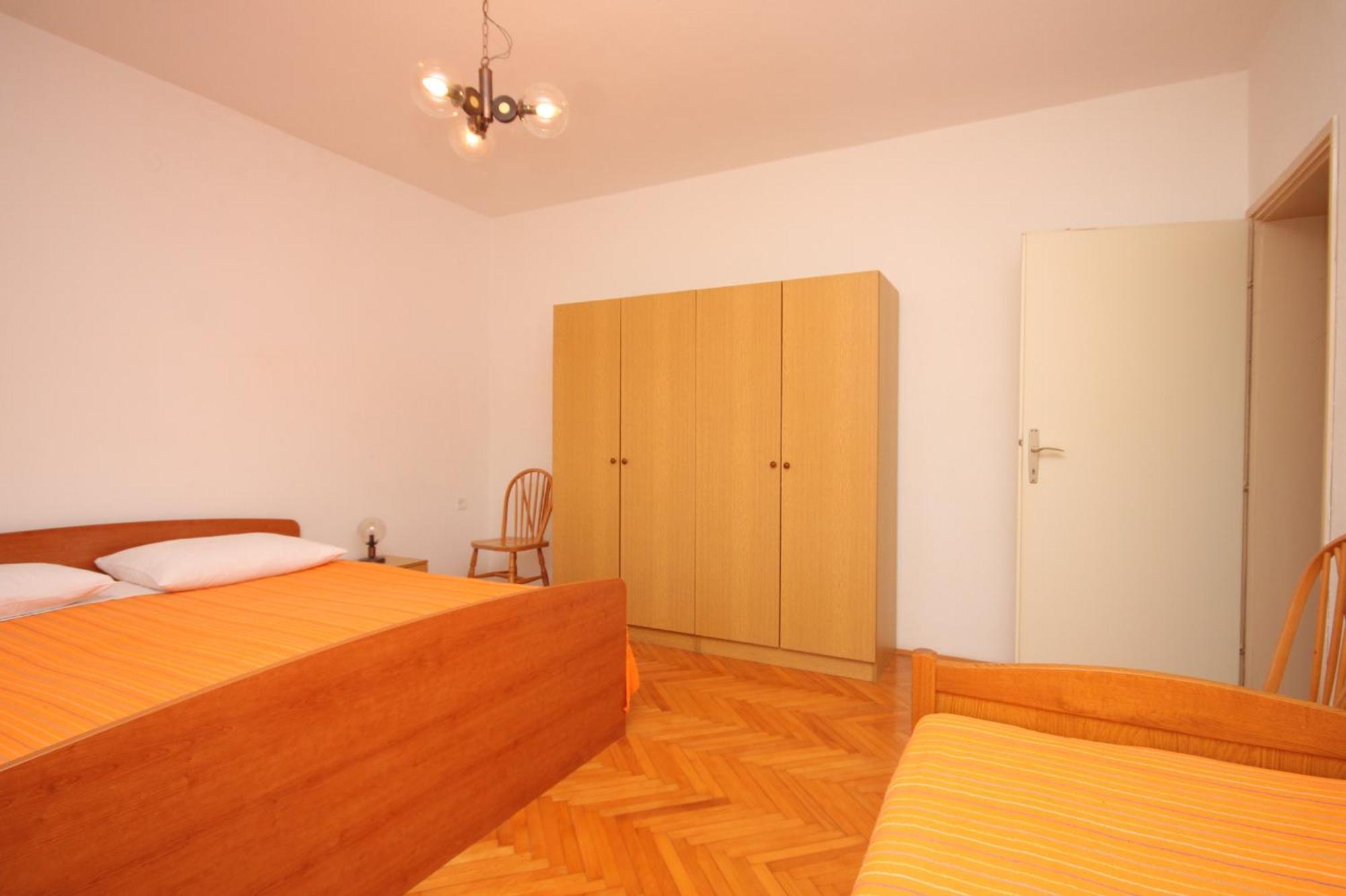 Apartments By The Sea Sali, Dugi Otok - 454 Bilik gambar